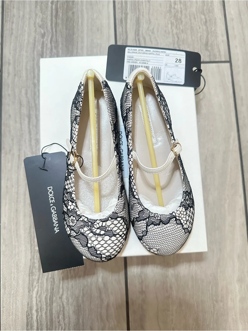 Dolce & Gabbana Toddler girls Black Lace Ballet Flats with Cream Trim
